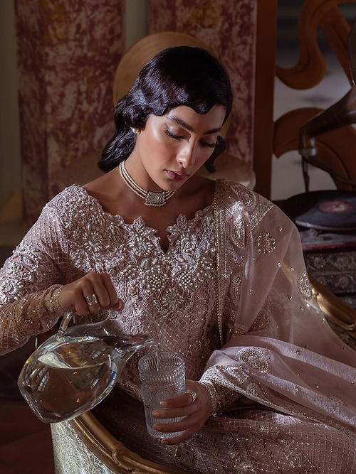 INAYA