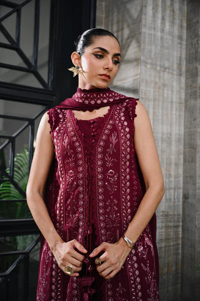 BURGUNDY LUXURY EMBROIDERED KARANDI SET (NEL-25630)