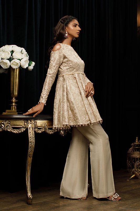 EMBROIDERED PEPLUM Design Code: 7934.1