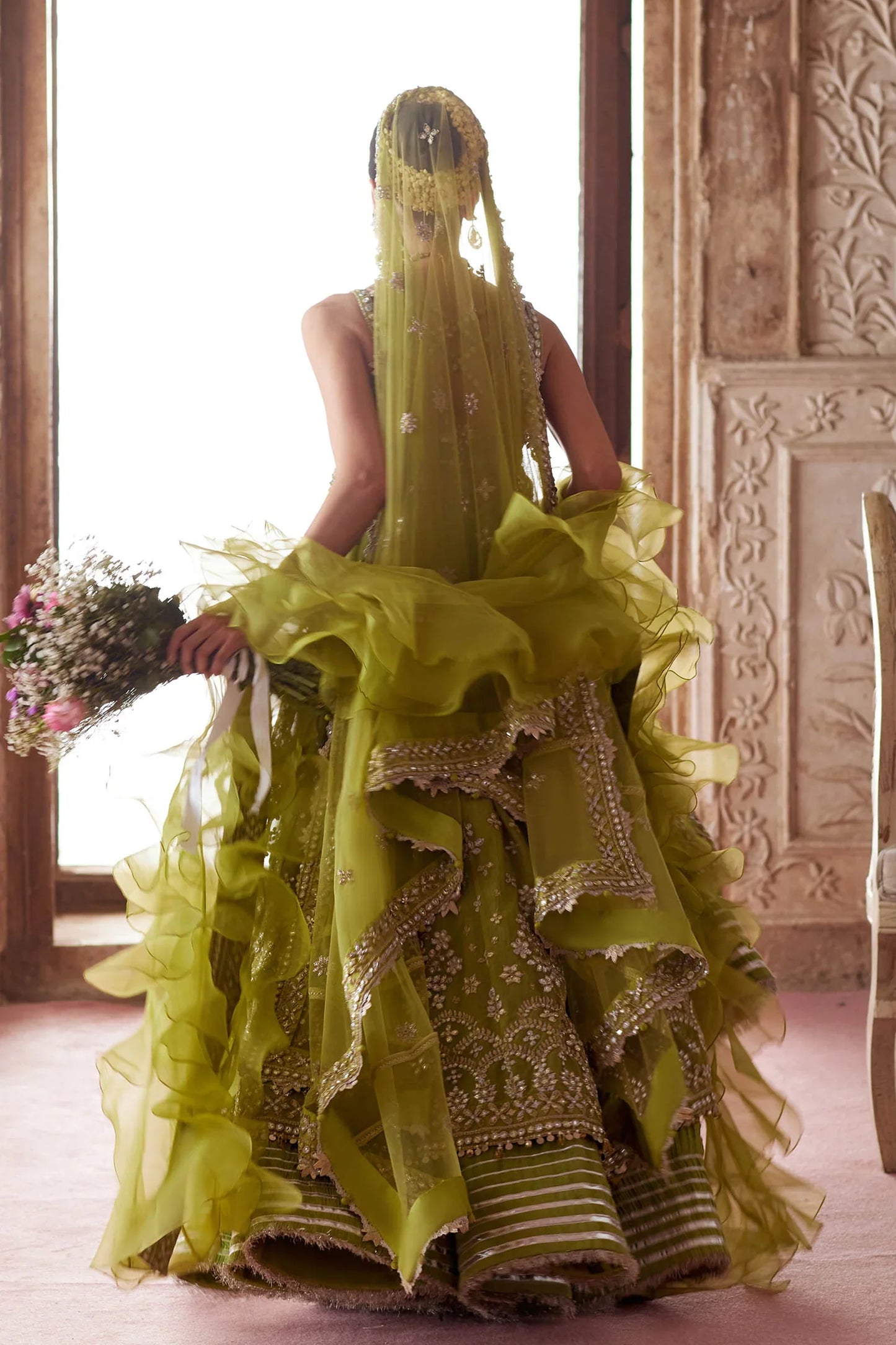 NOORE SITARA (ZC25-01)