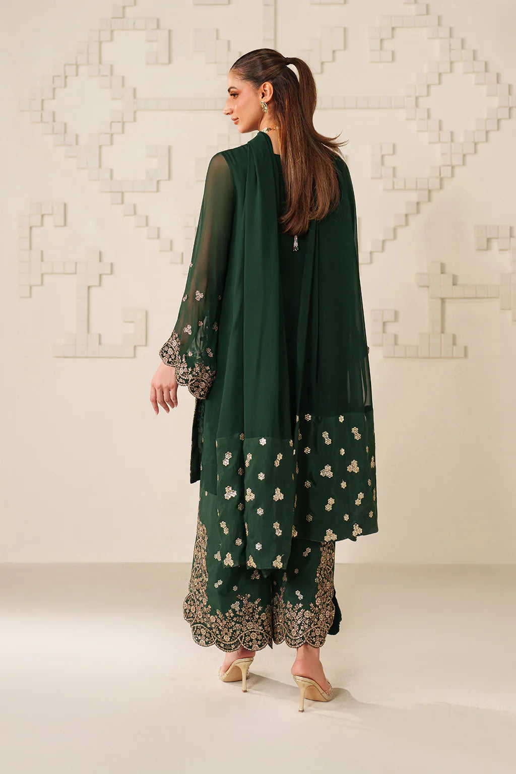 UE-619 EMBROIDERED CHIFFON