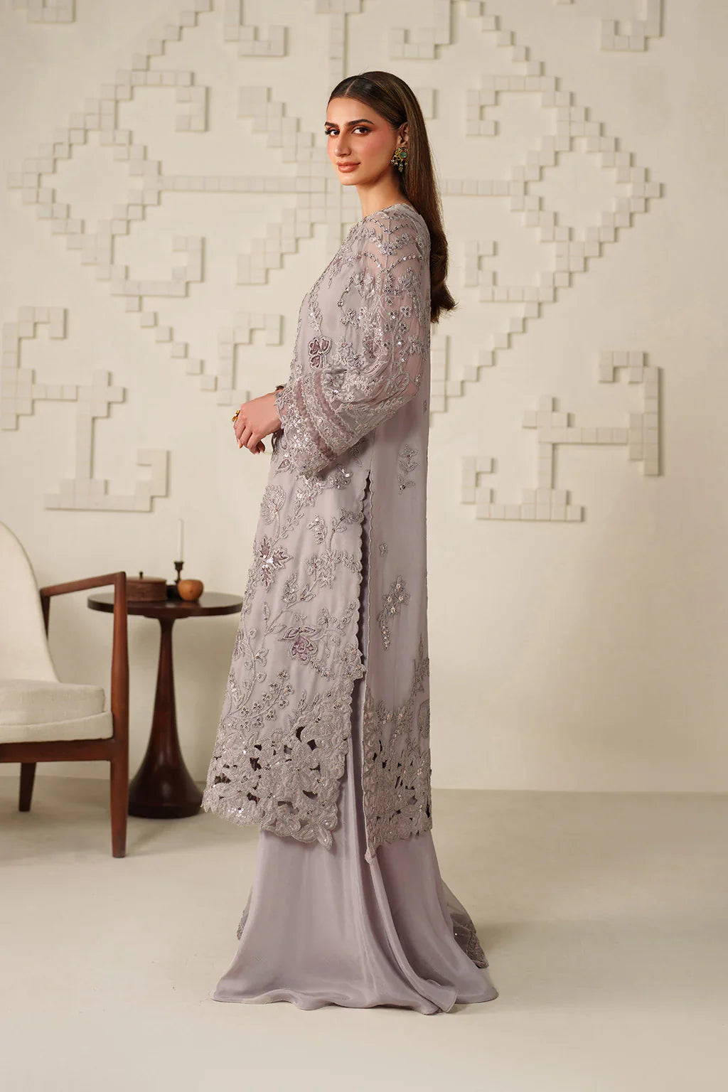 UE-618 EMBROIDERED CHIFFON