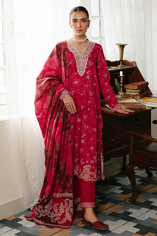 FIERY BLUSH-3PC KHADDAR PRINTED SUIT