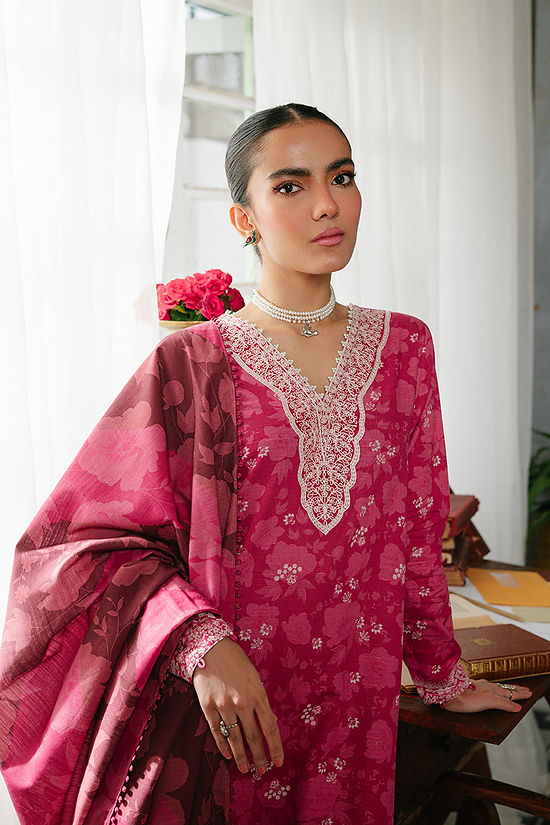 FIERY BLUSH-3PC KHADDAR PRINTED SUIT