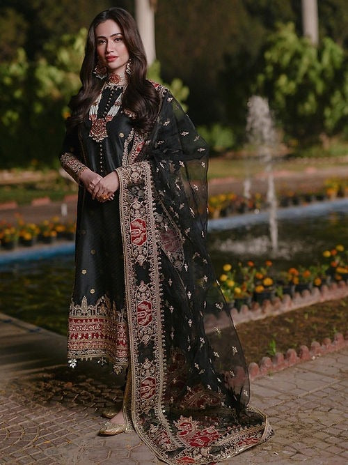 Qalamkar Mastani Luxury Formals