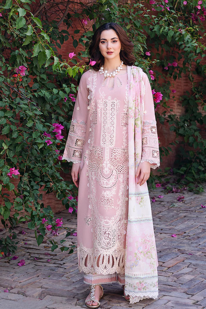 Manara Luxury Lawn
