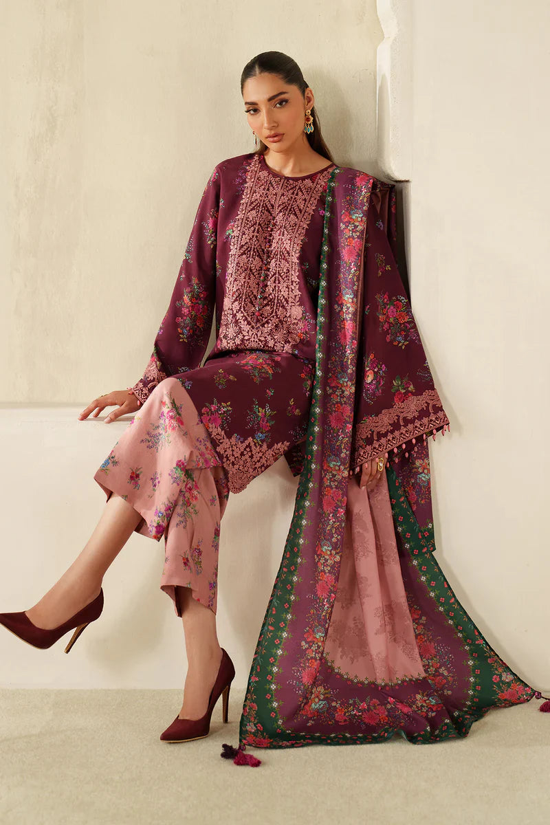 EMBROIDERED KHADDAR UF-4338