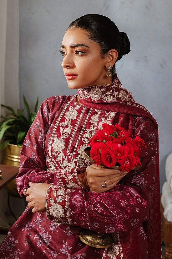 TANGO PLUM-3PC KHADDAR PRINTED SUIT