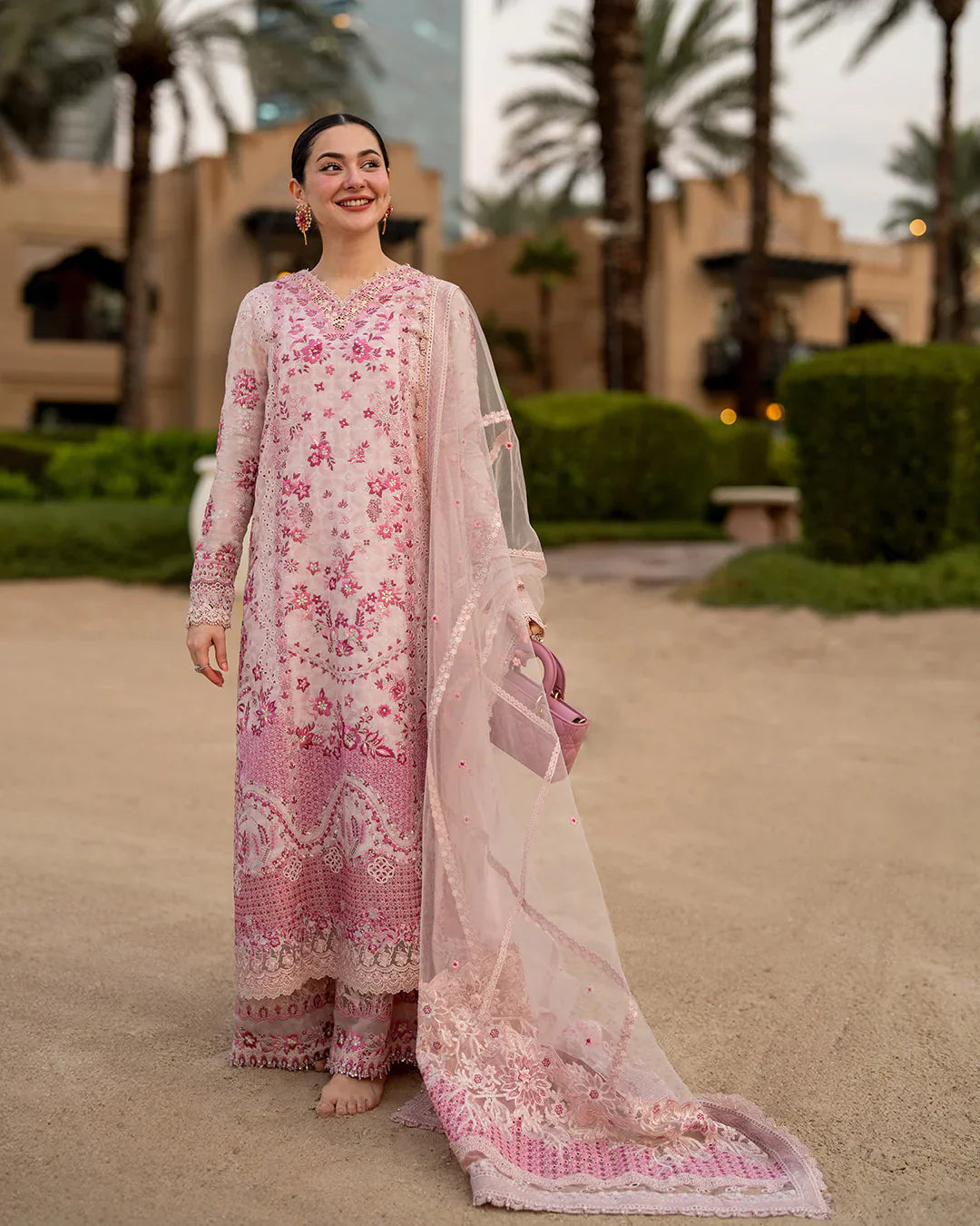 Faiza Saqlain luxury lawn