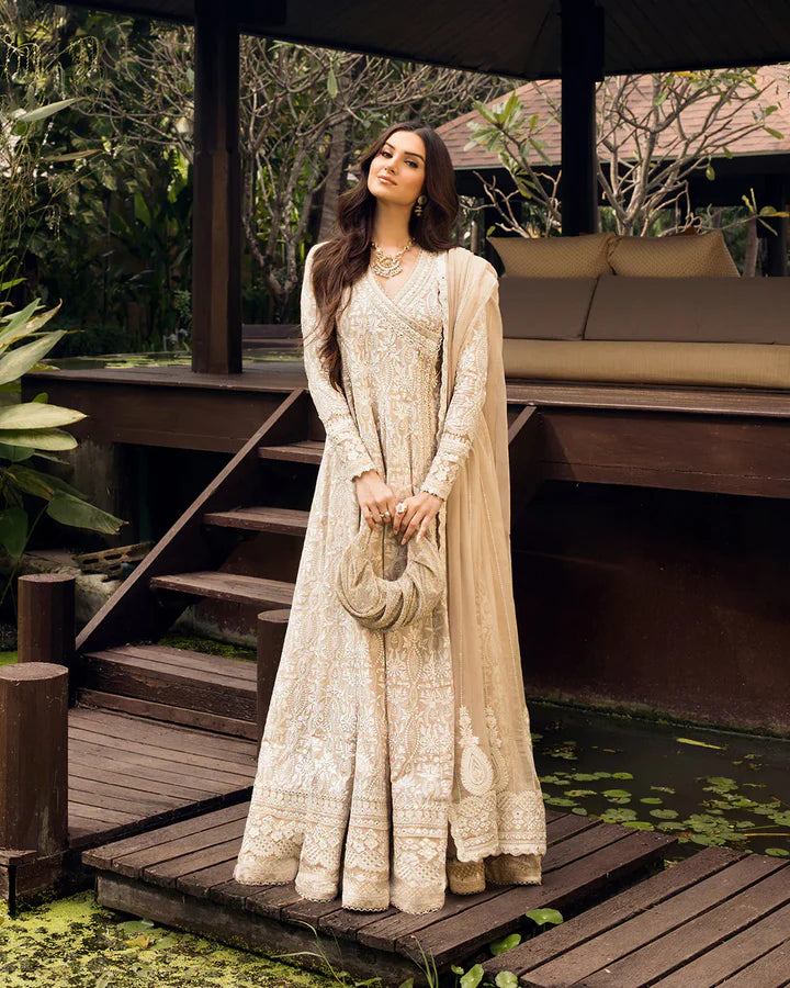 Faiza Saqlain (Luxury Lawn)