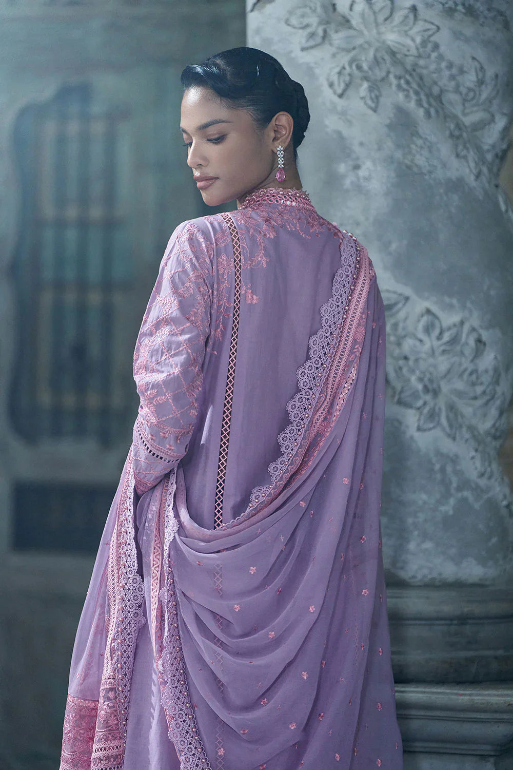 SOBIA NAZIR DESIGN 2A