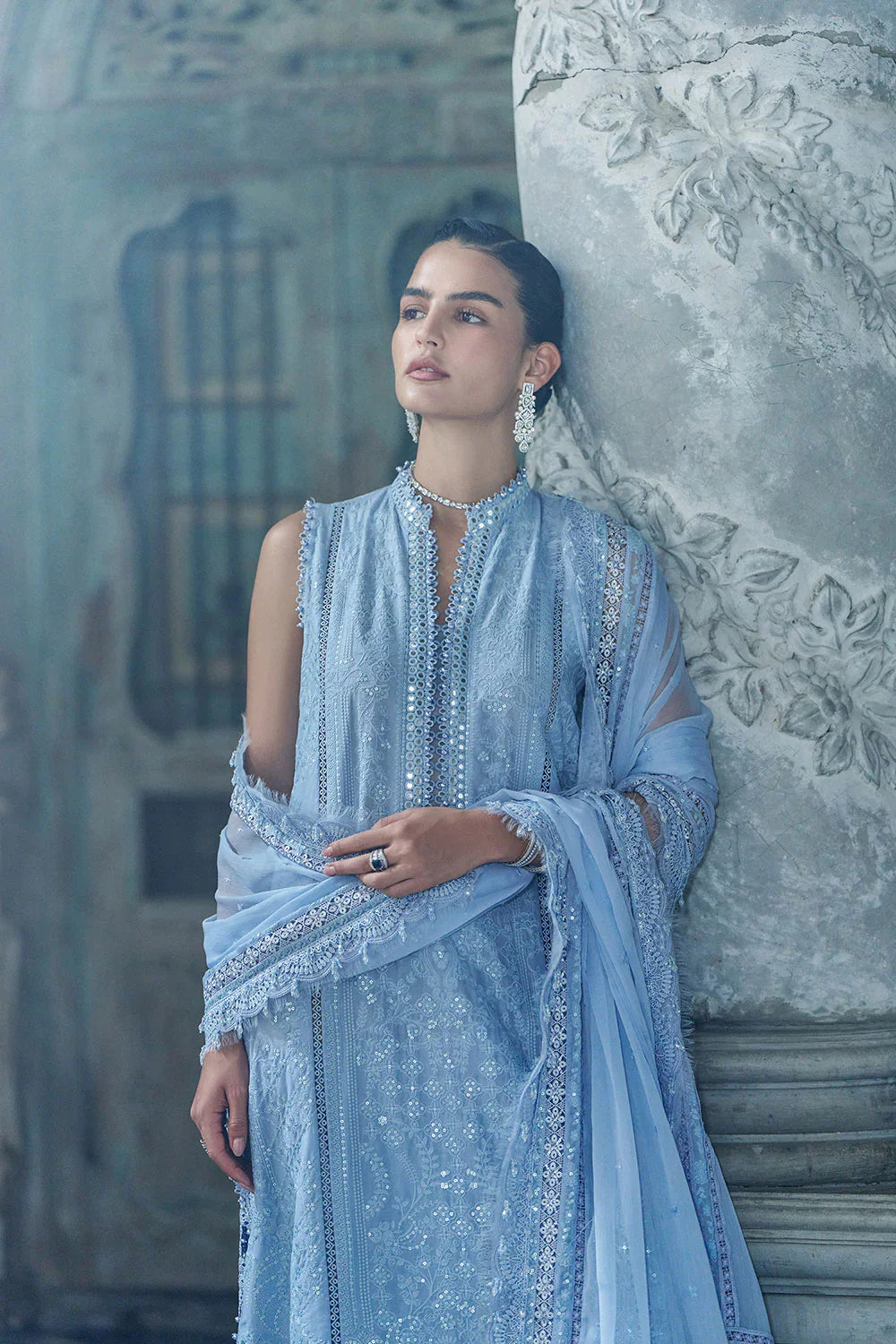 SOBIA NAZIR DESIGN 2B