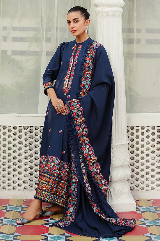 TWILIGHT GLARE-3PC KHADDAR EMBROIDERED SUIT