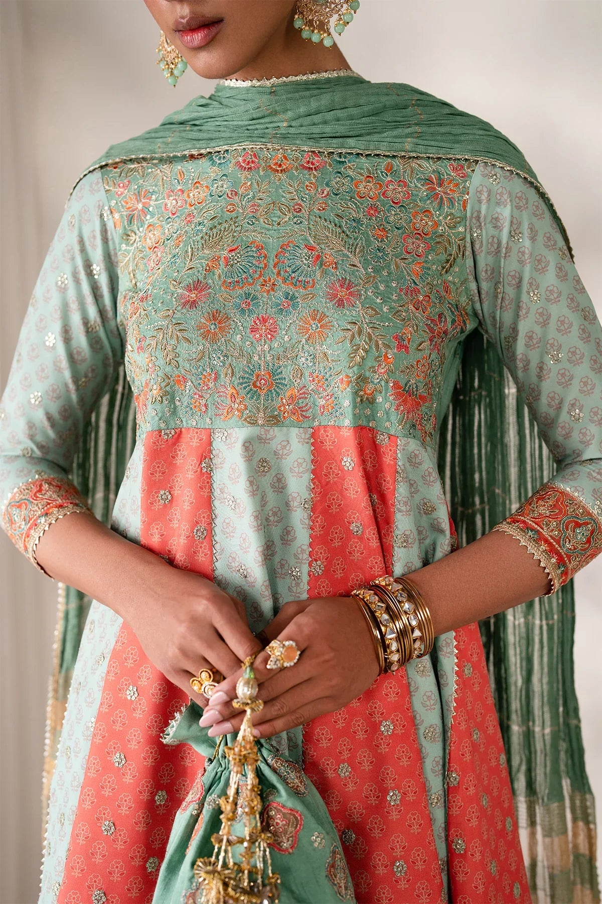 SILK UF-4141