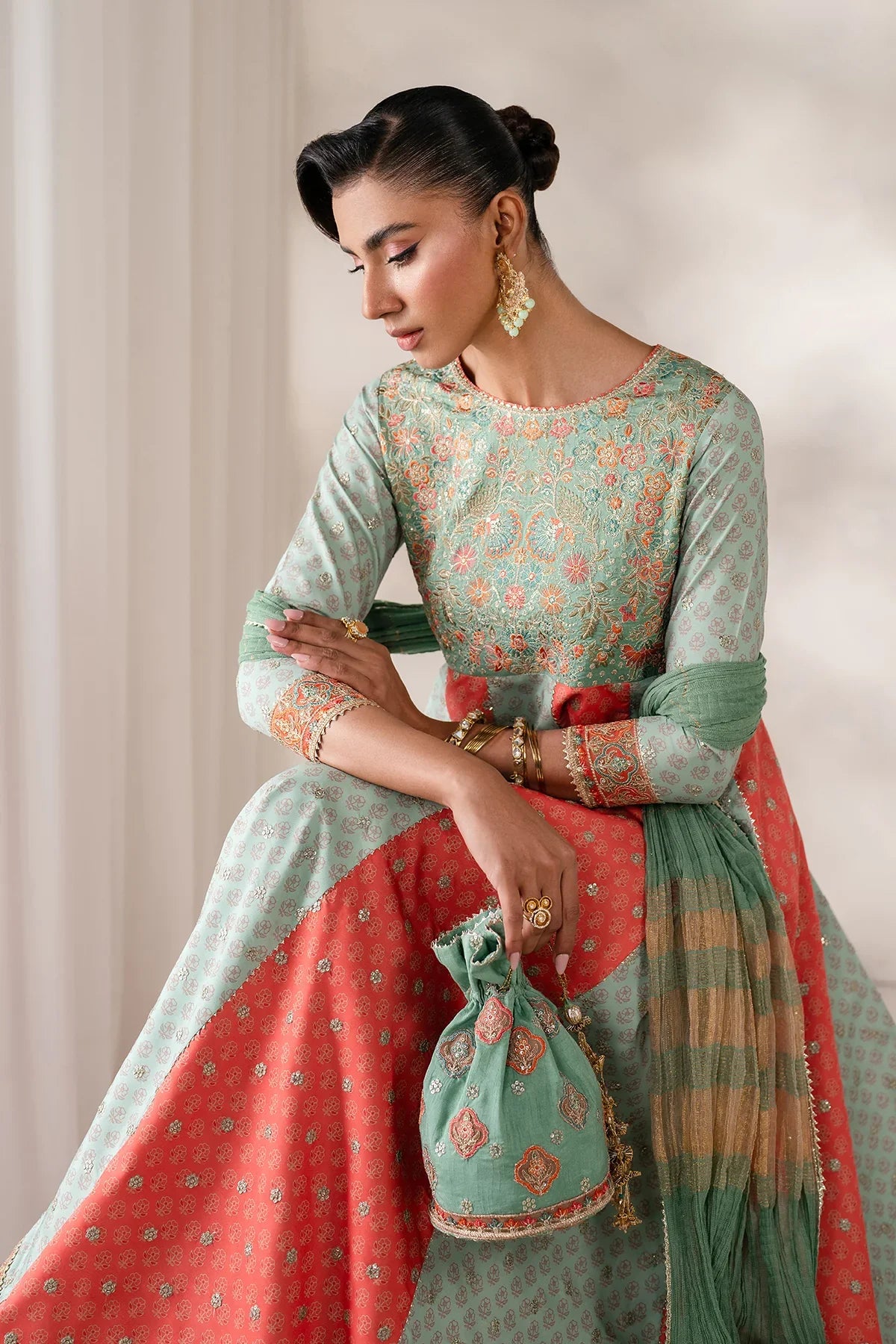 SILK UF-4141