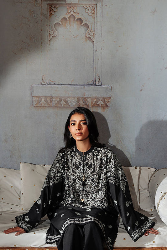 BLACK BREEZE-2PC KHADDAR PRINTED SUIT