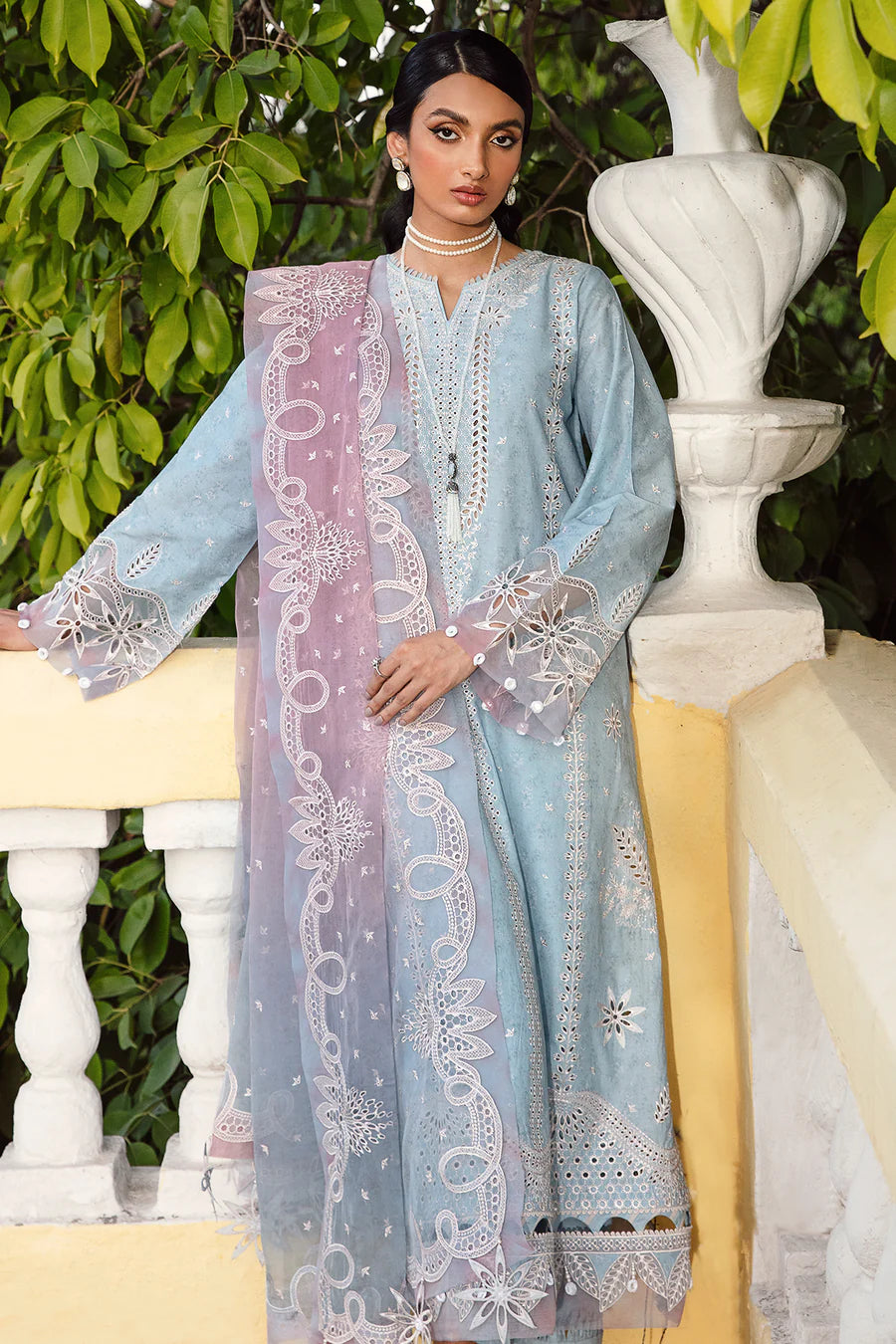 POWDER BLUE