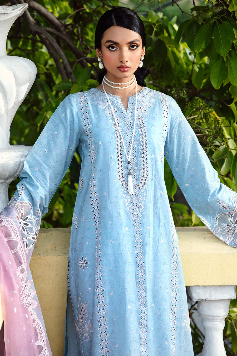 POWDER BLUE