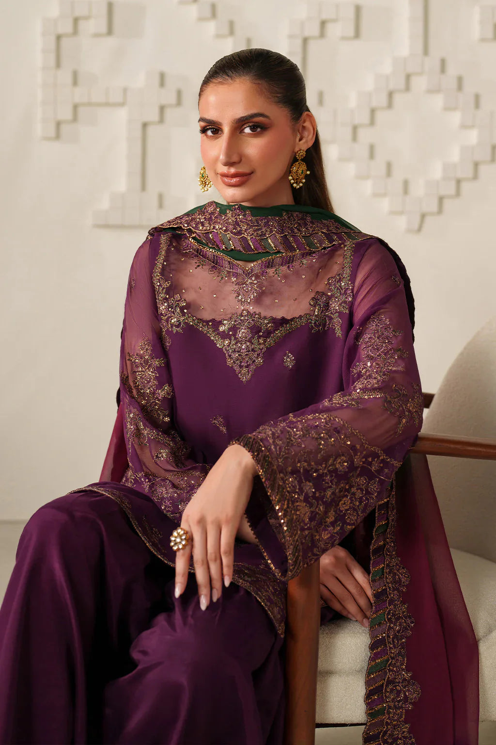 UE-624 EMBROIDERED CHIFFON