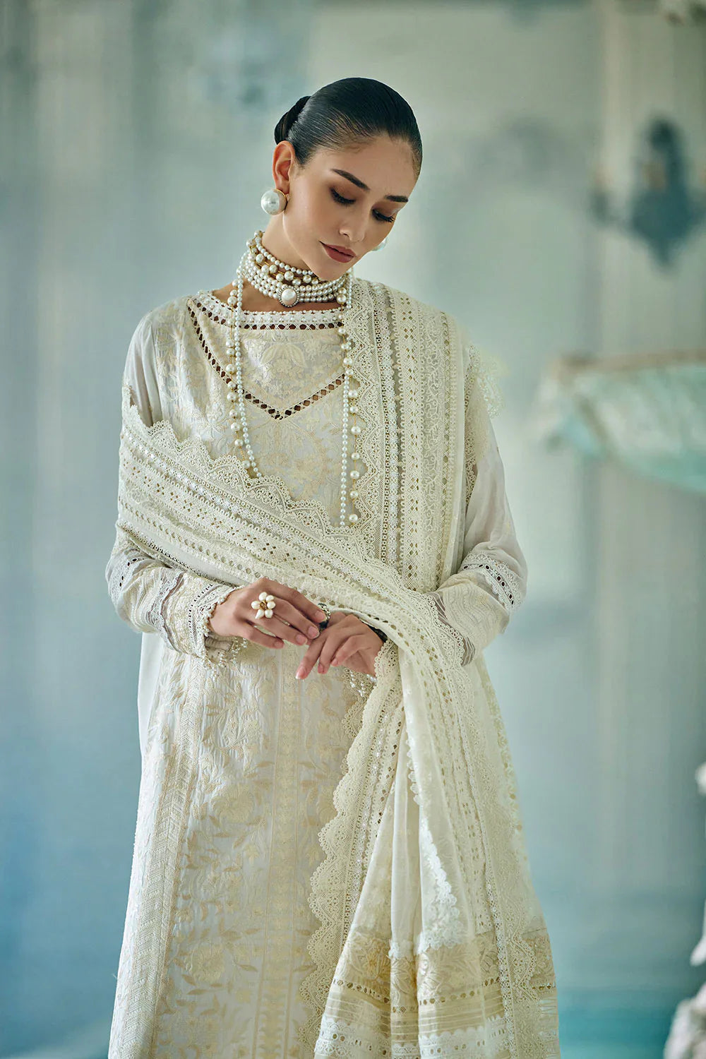 SOBIA NAZIR DESIGN 9A