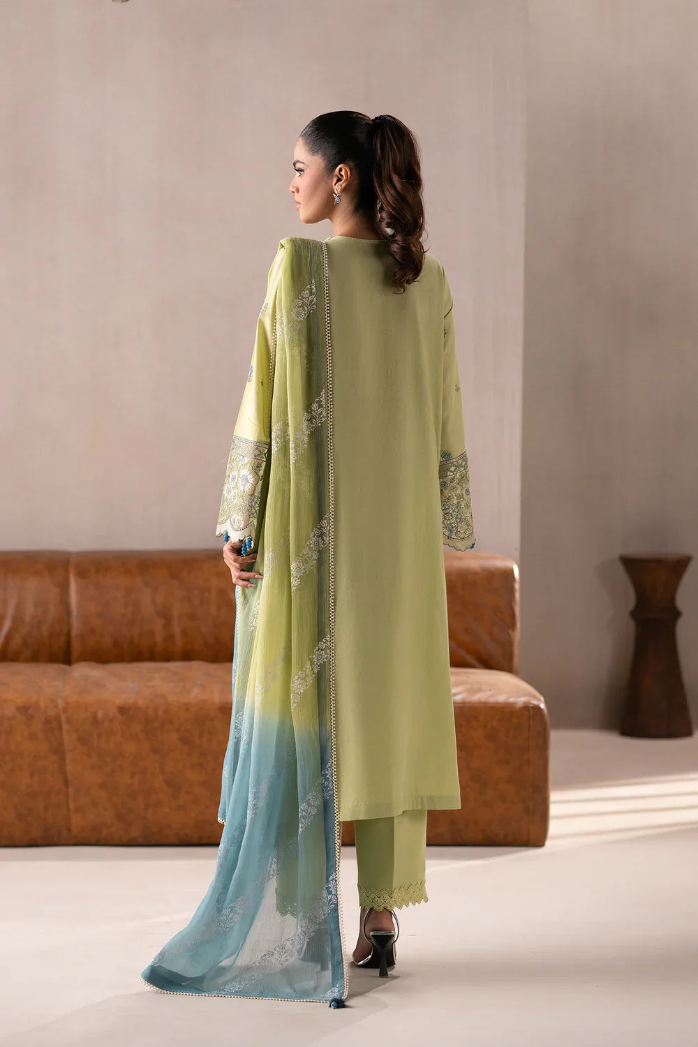EMBROIDERED SUIT