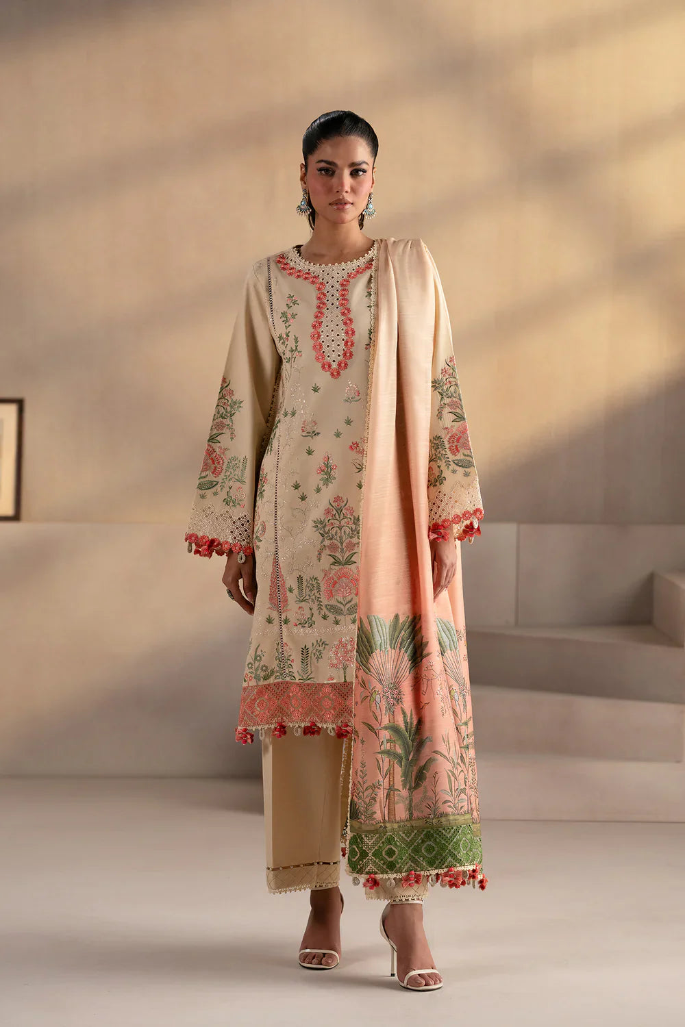 EMBROIDERED SUIT
