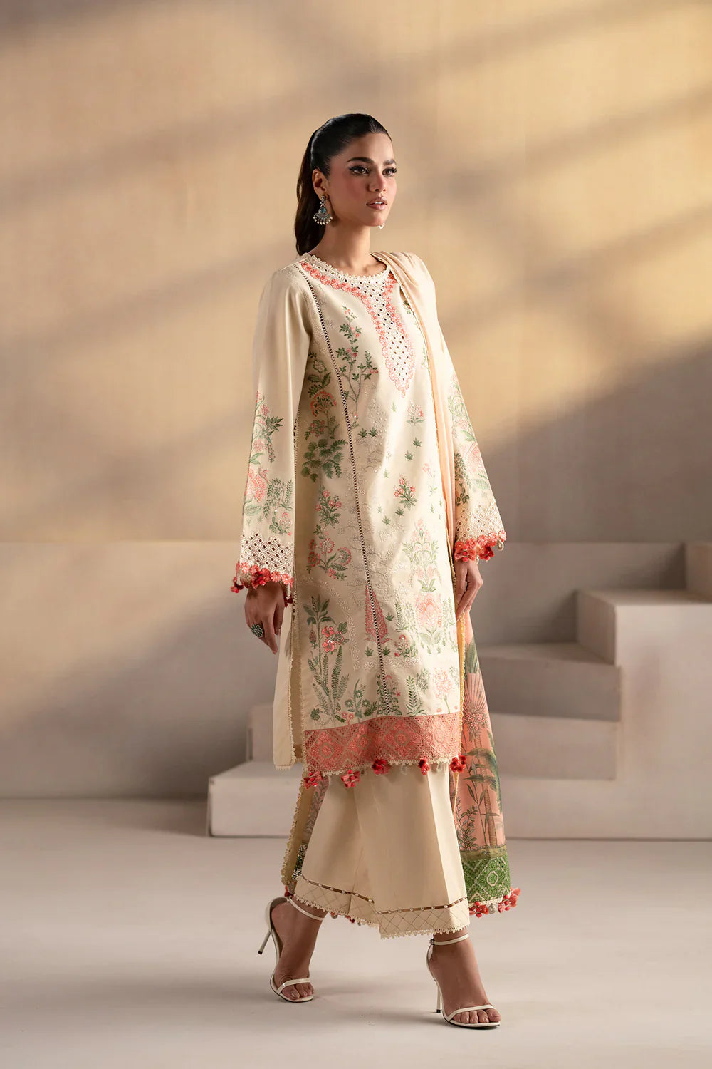 EMBROIDERED SUIT
