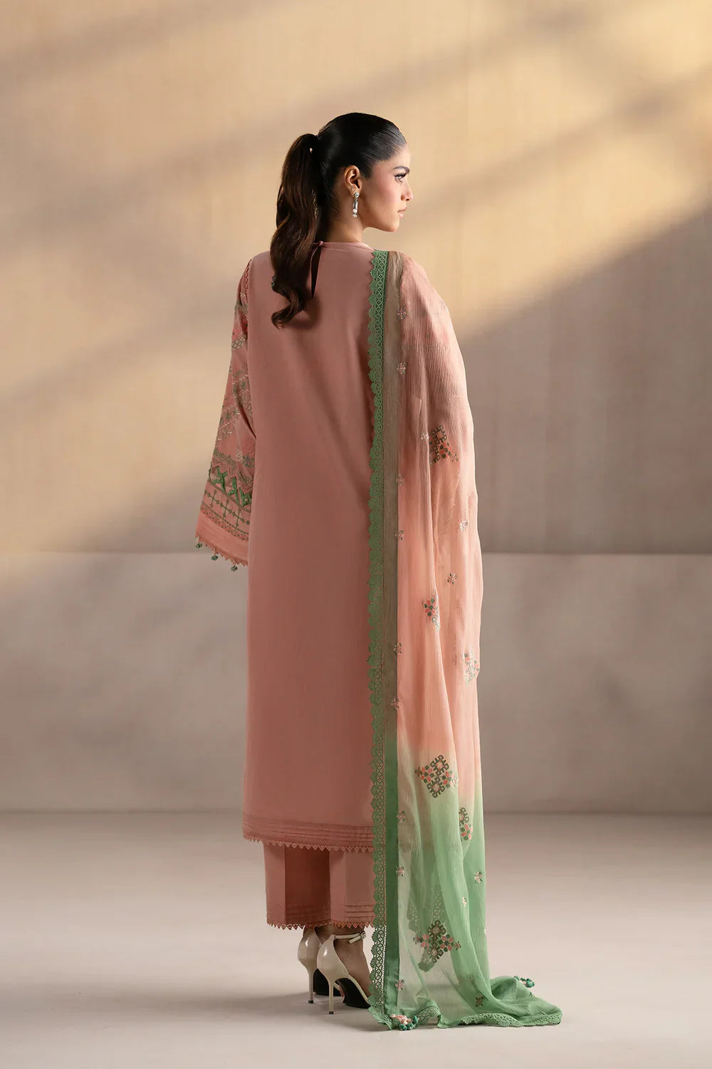 EMBROIDERED SUIT