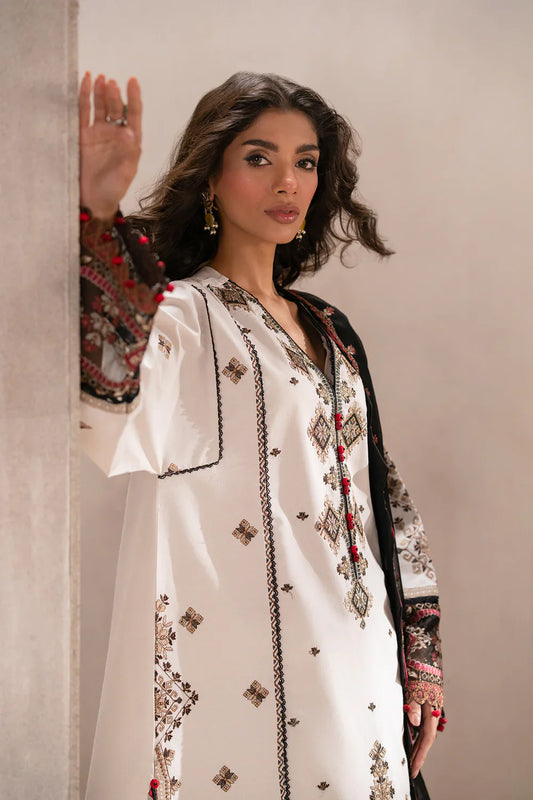 EMBROIDERED SUIT