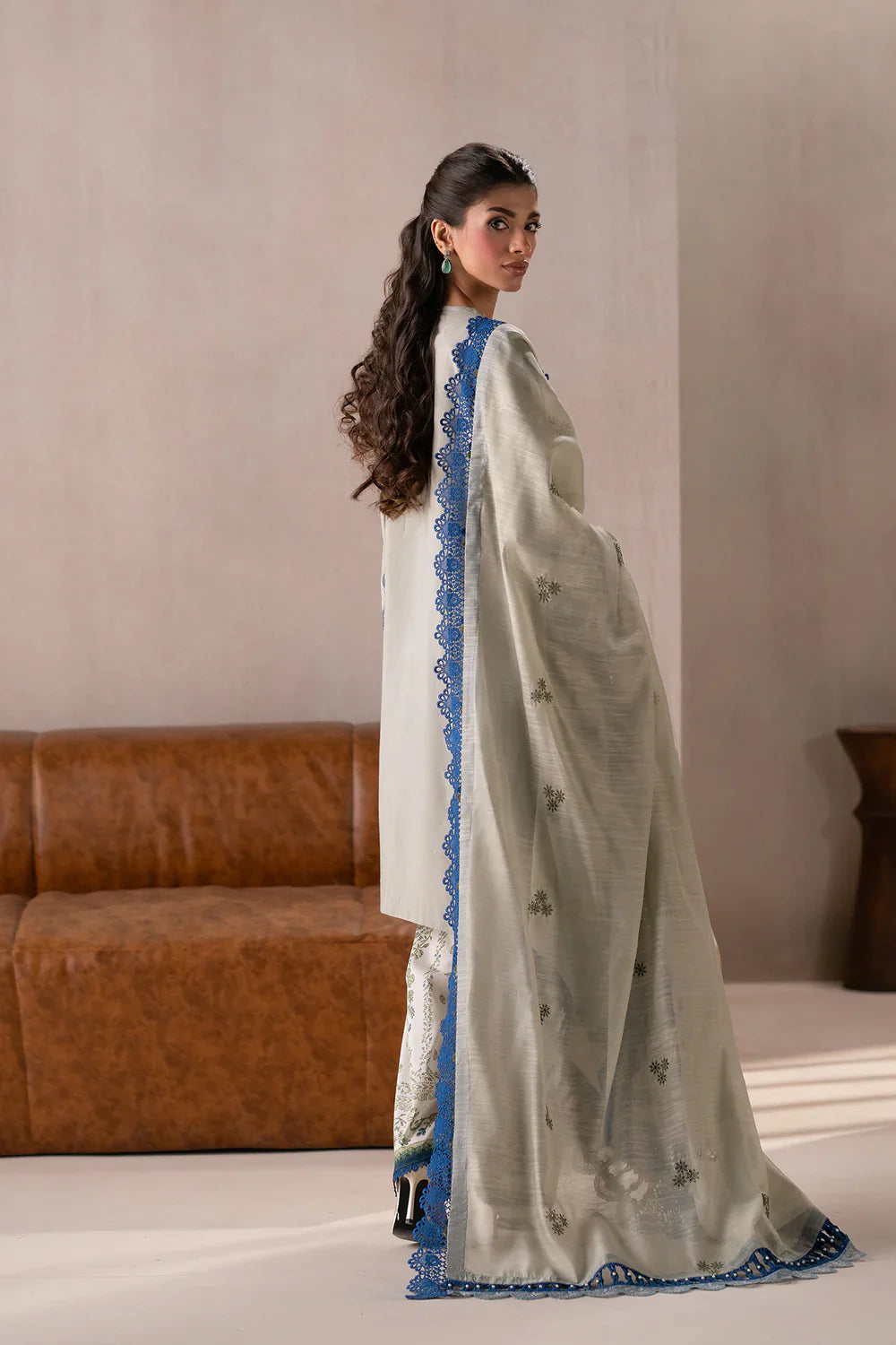 EMBROIDERED SUIT