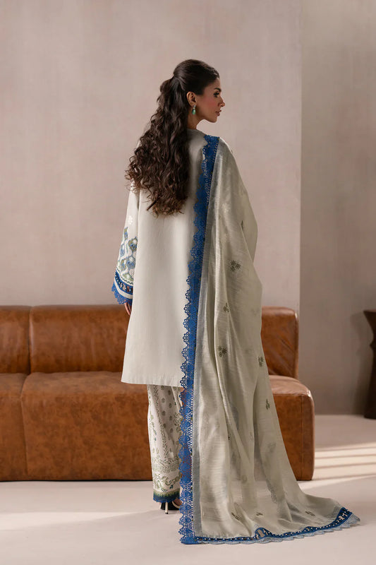 EMBROIDERED SUIT