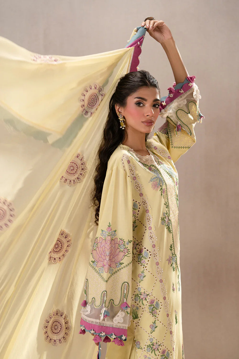 EMBROIDERED SUIT