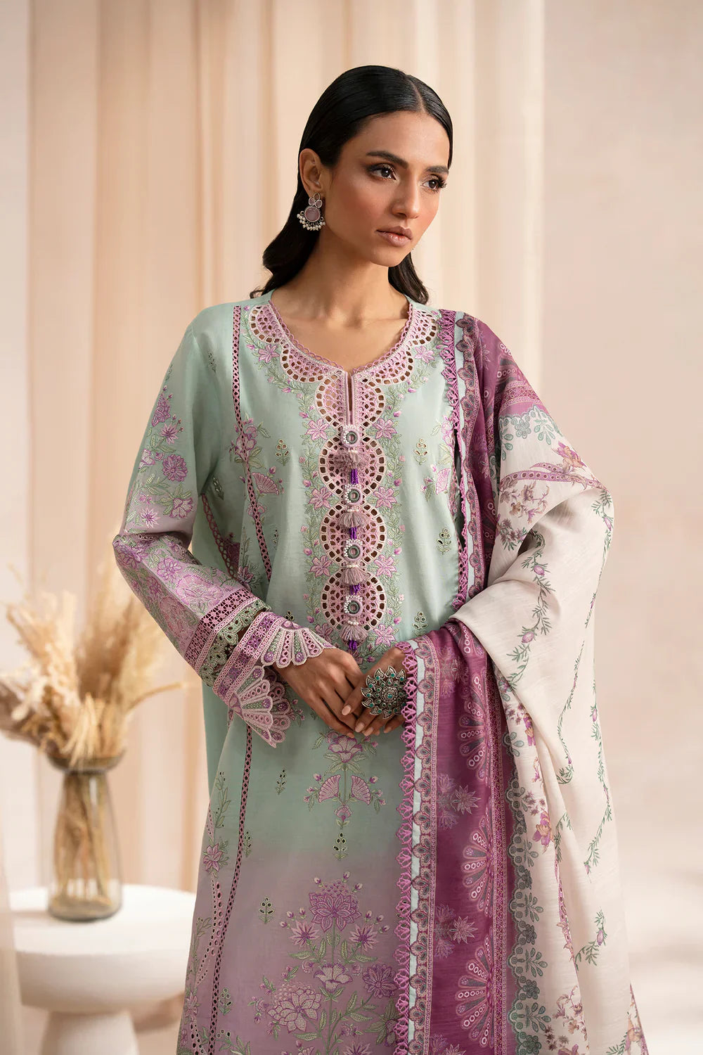 EMBROIDERED SUIT