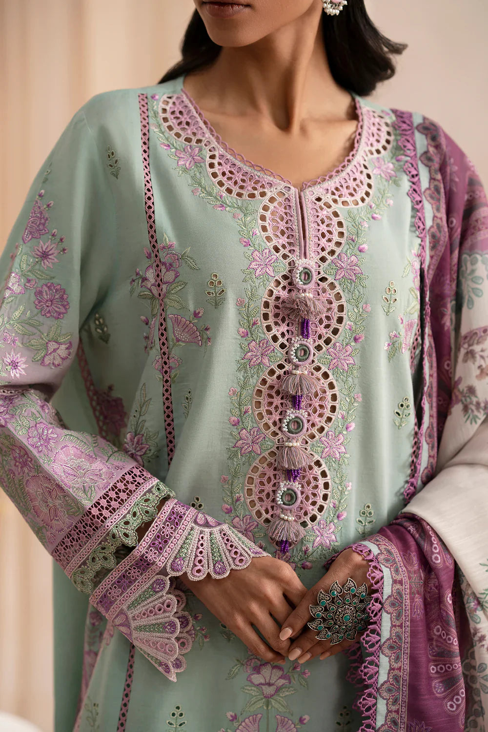 EMBROIDERED SUIT