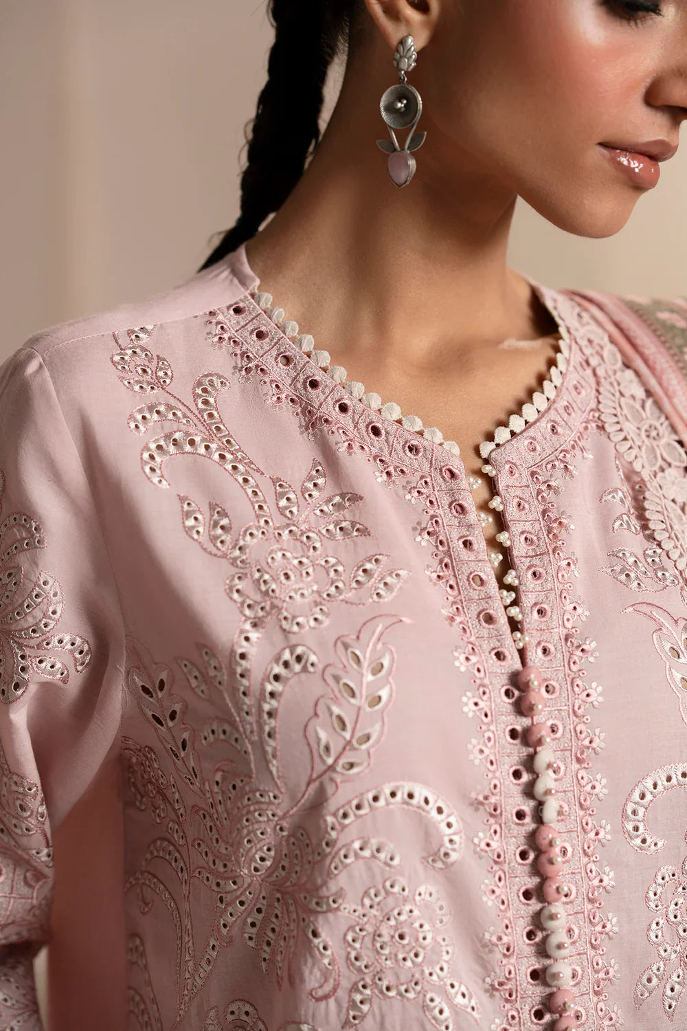 EMBROIDERED SUIT