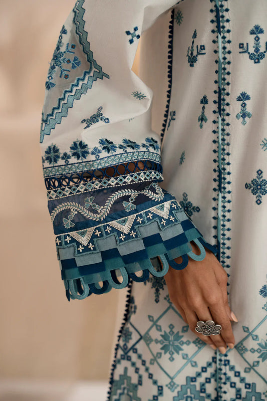 EMBROIDERED SUIT