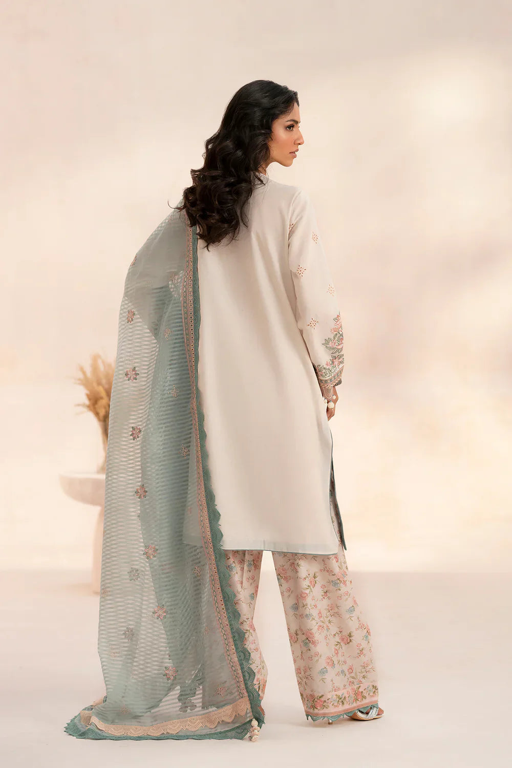 EMBROIDERED SUIT