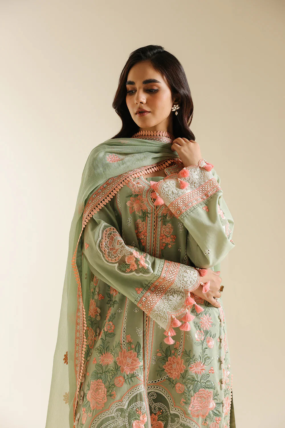 EMBROIDERED SUIT