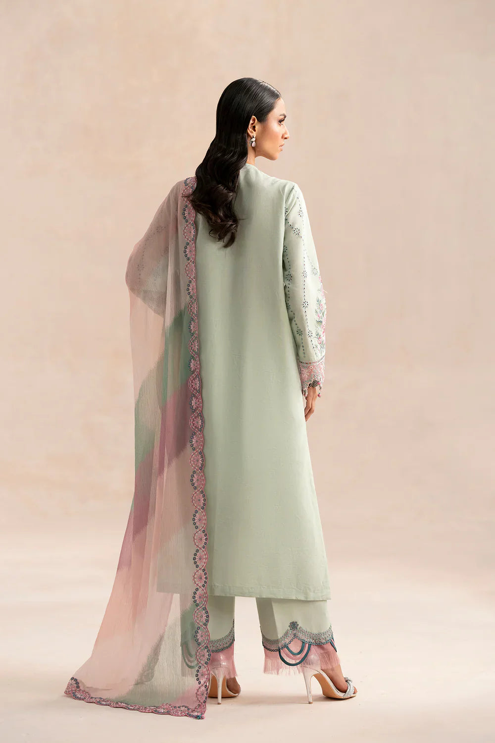 EMBROIDERED SUIT