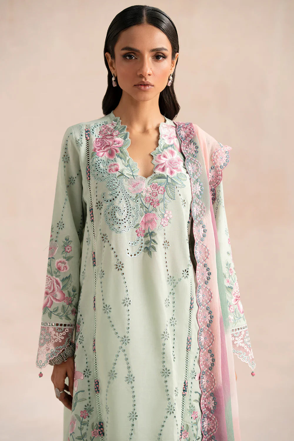 EMBROIDERED SUIT