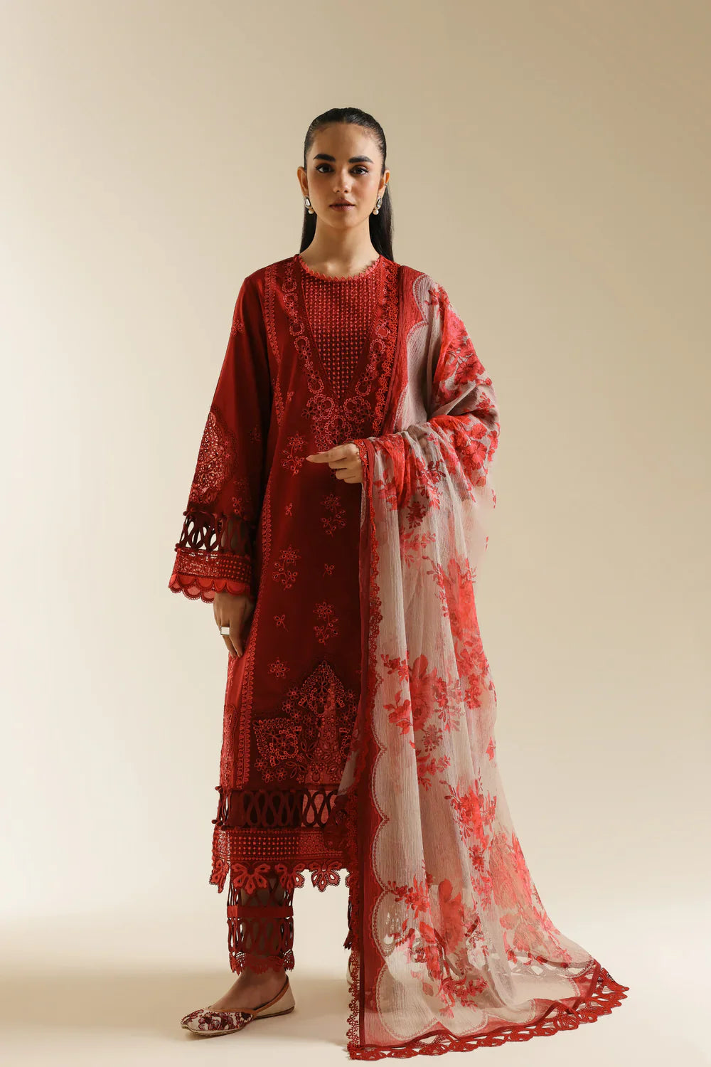 EMBROIDERED SUIT