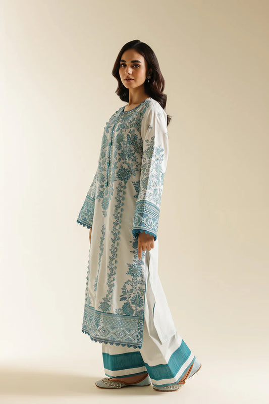 EMBROIDERED SUIT