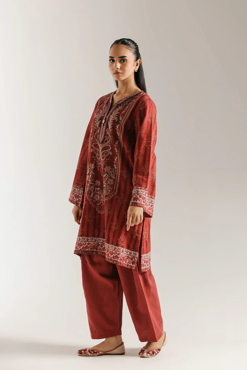 PRINTED SUIT