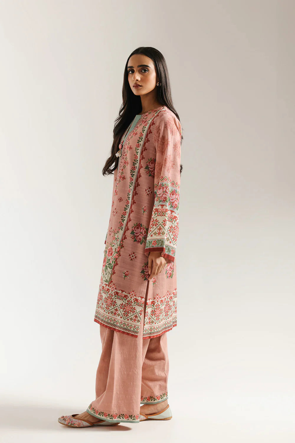 PRINTED SUIT