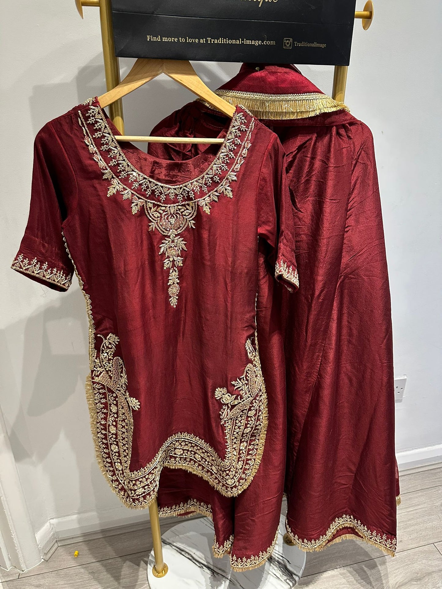 Maroon Set