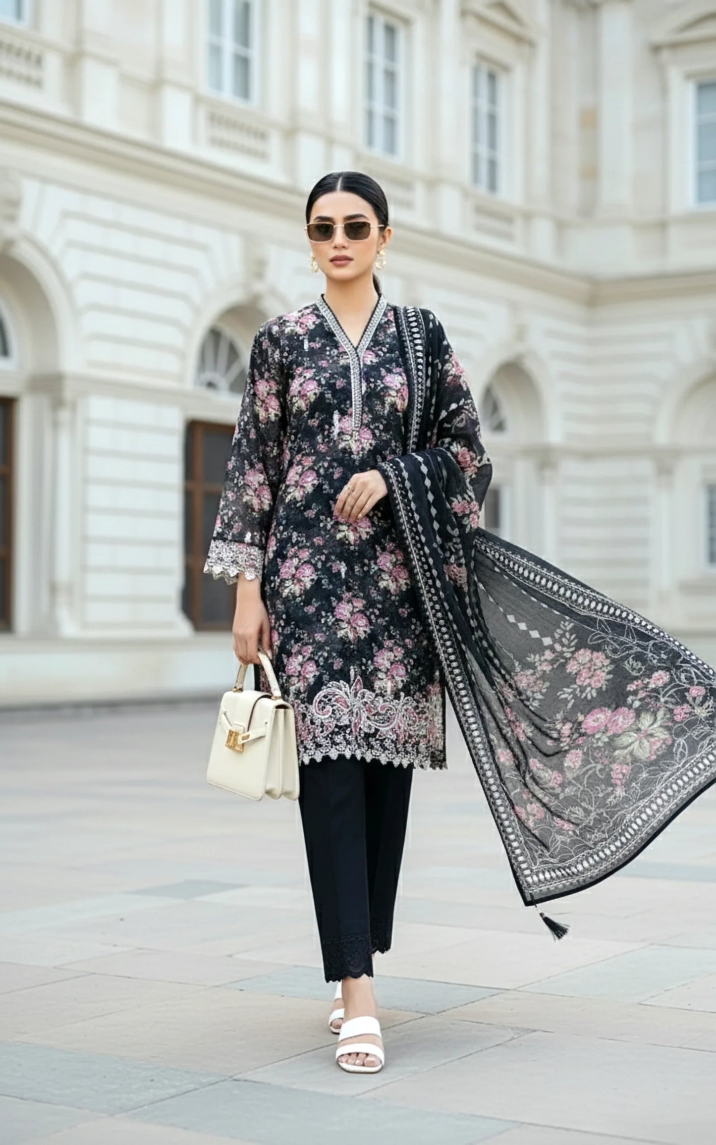 PRINTED LAWN DUPATTA KOMAL LAWN