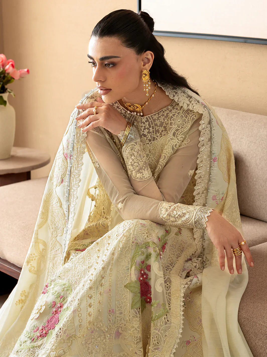 S-010 | Luxury Lawn
