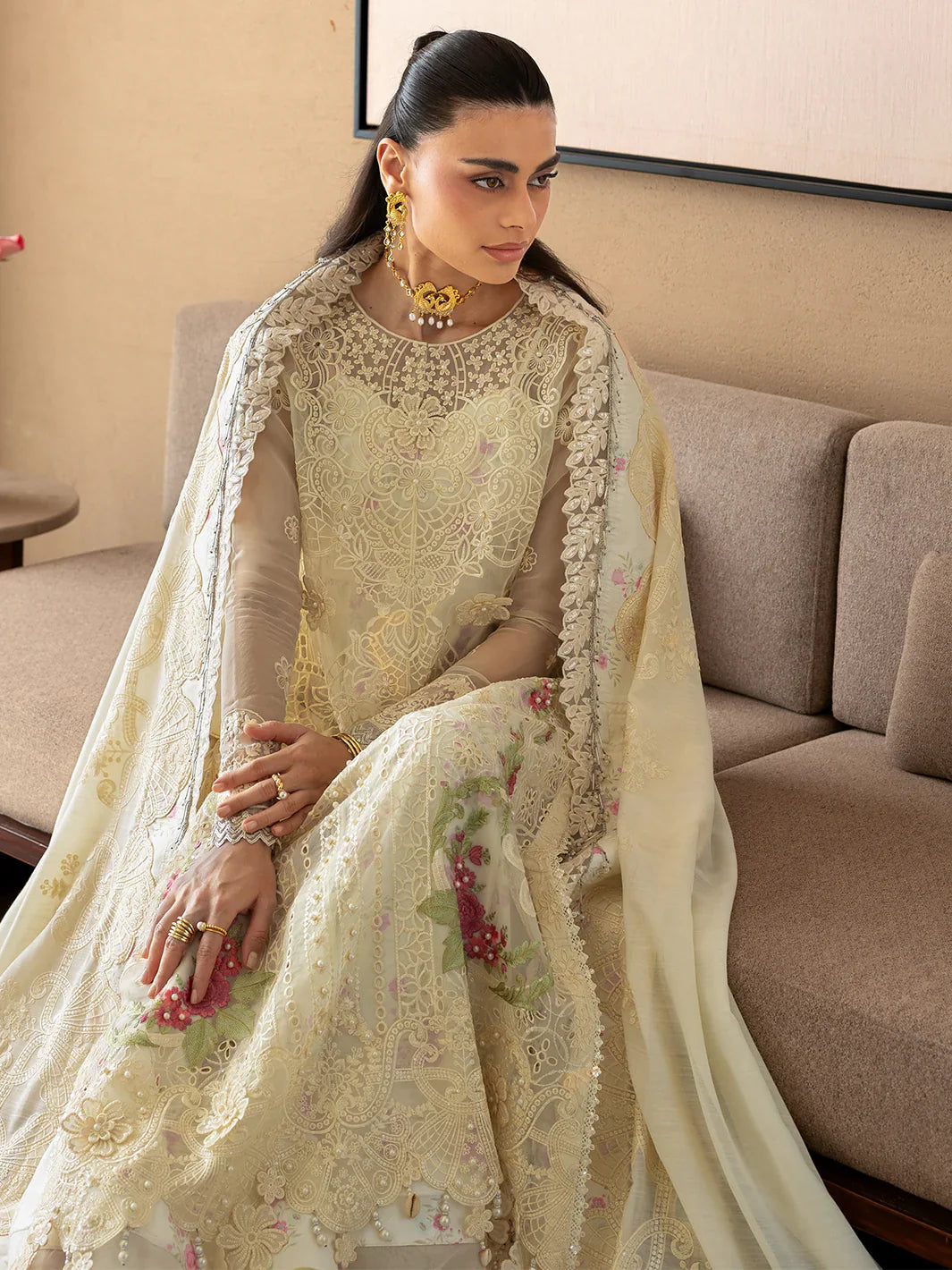 S-010 | Luxury Lawn