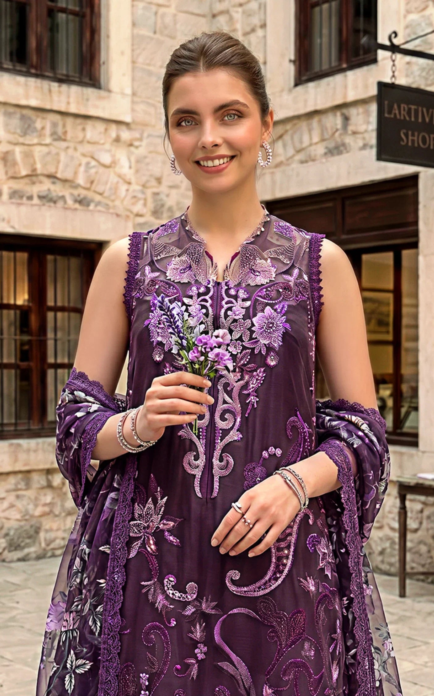Plum Royale (SL26-10)