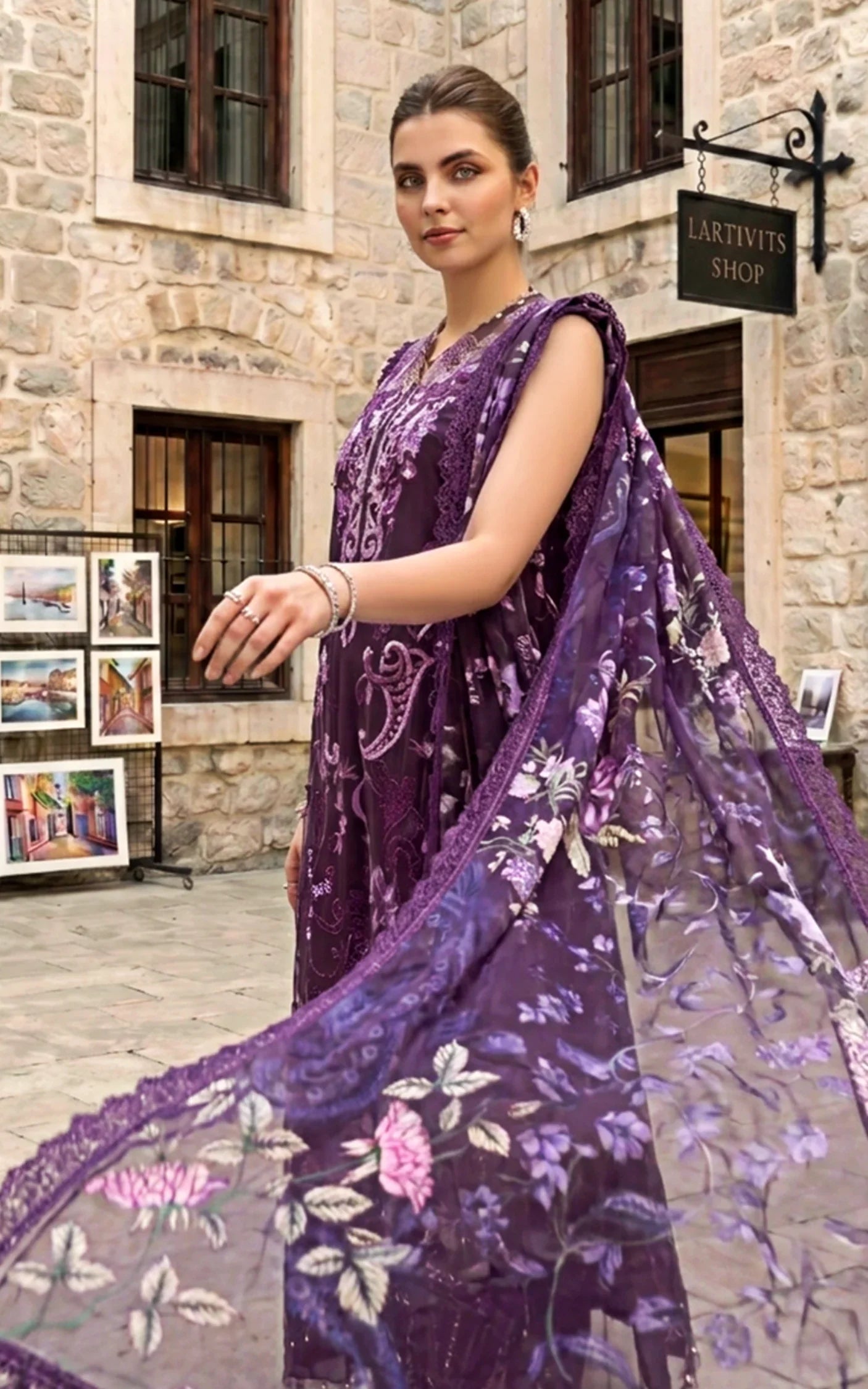 Plum Royale (SL26-10)